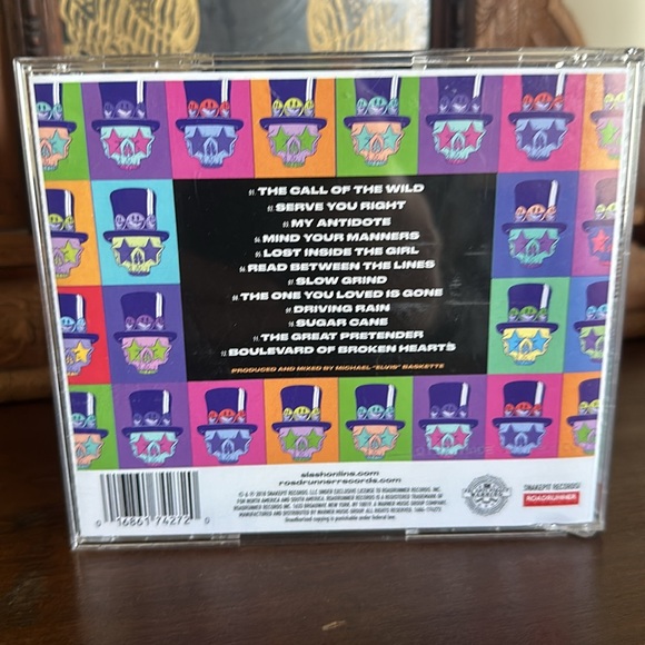 Slash Living the Dream featuring Myles Kennedy and the Conspirators - Picture 4 of 4